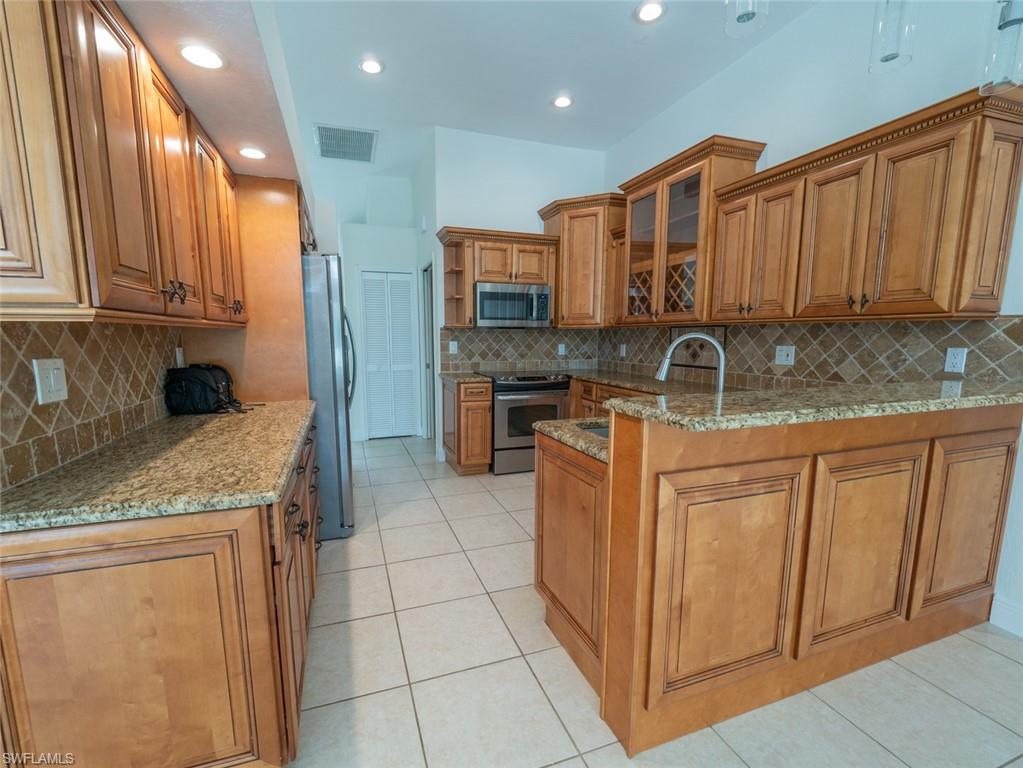 WATERFORD VILLAGE - Residential Lease