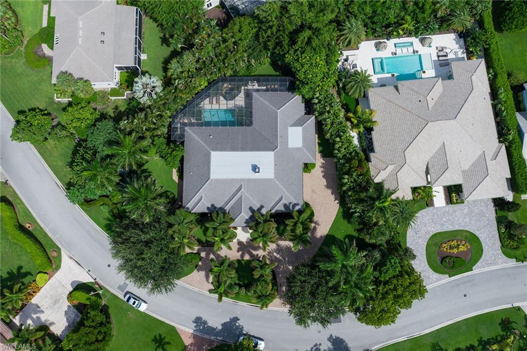 PELICAN BAY WOODS - Residential