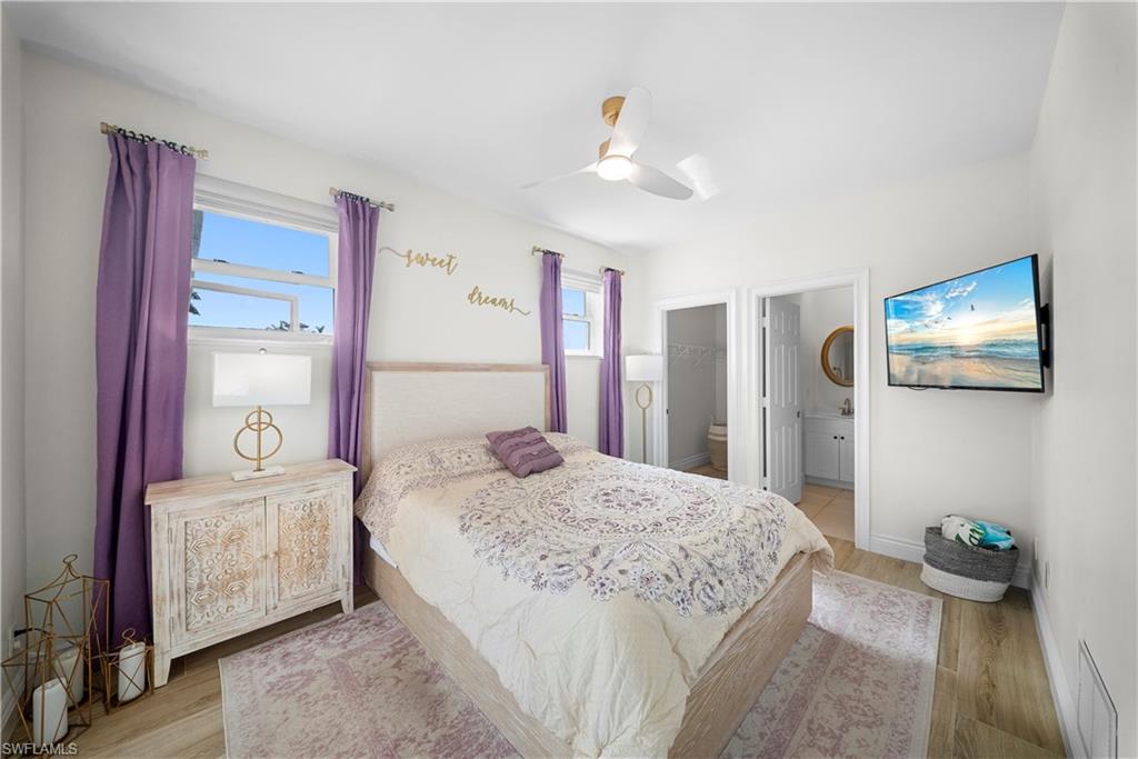 MARCO BEACH - Residential