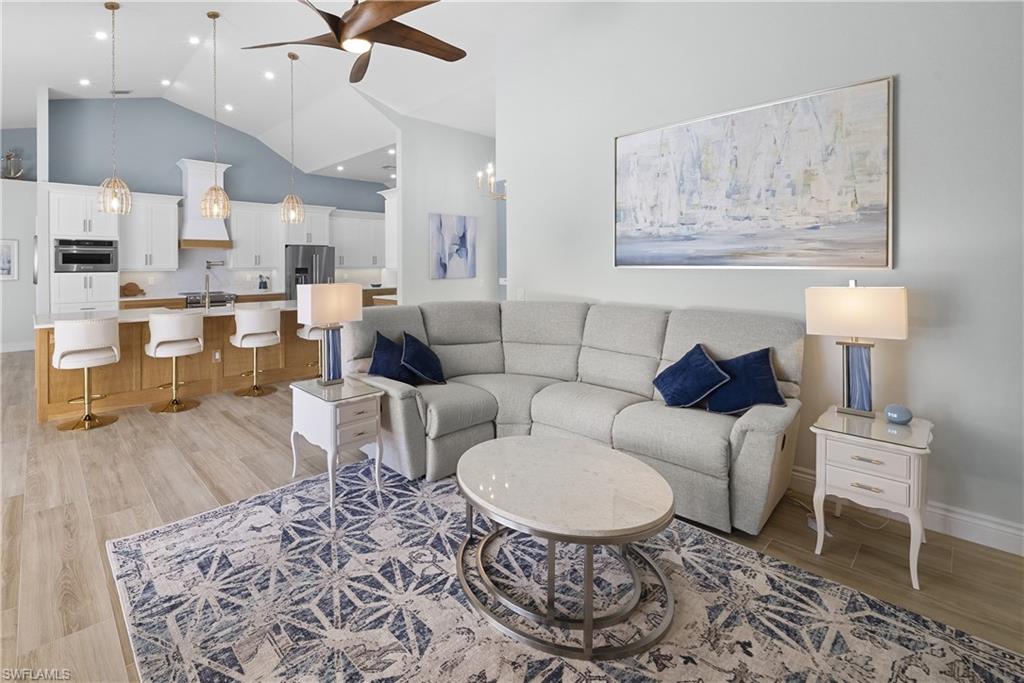 MARCO BEACH - Residential