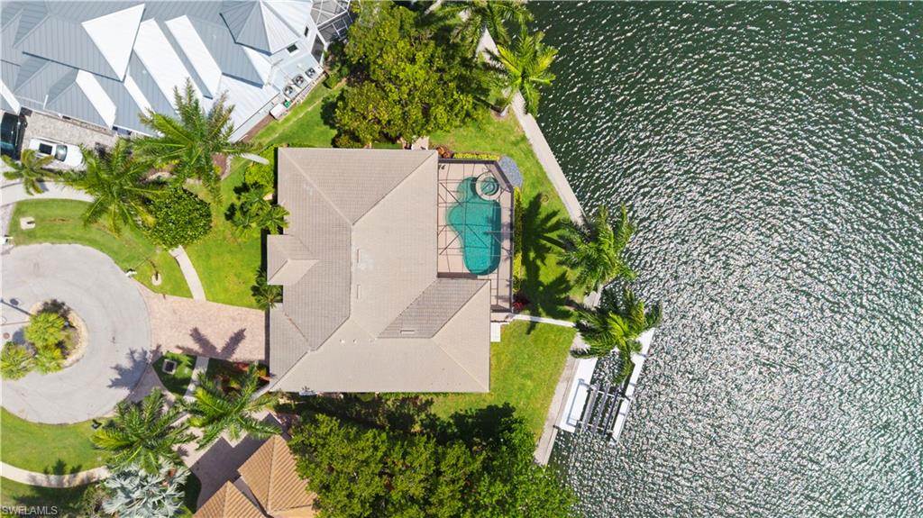 MARCO BEACH - Residential