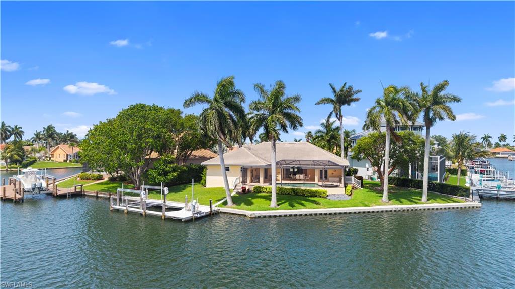 MARCO BEACH - Residential