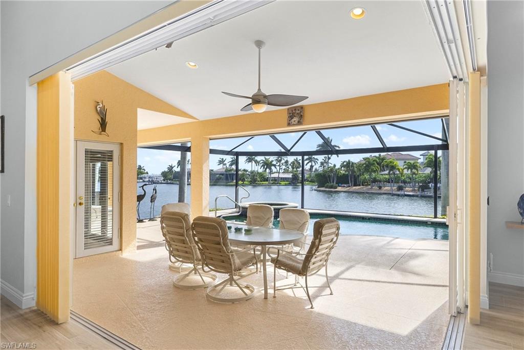 MARCO BEACH - Residential