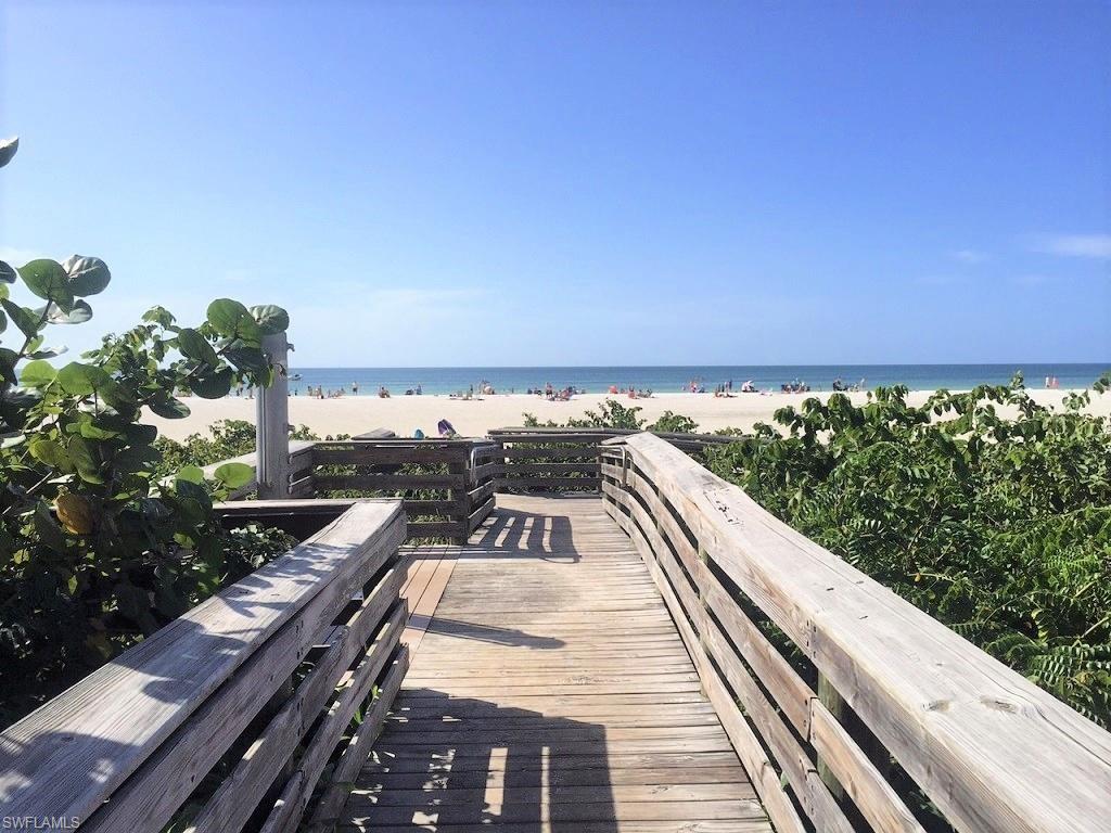 MARCO BEACH - Residential