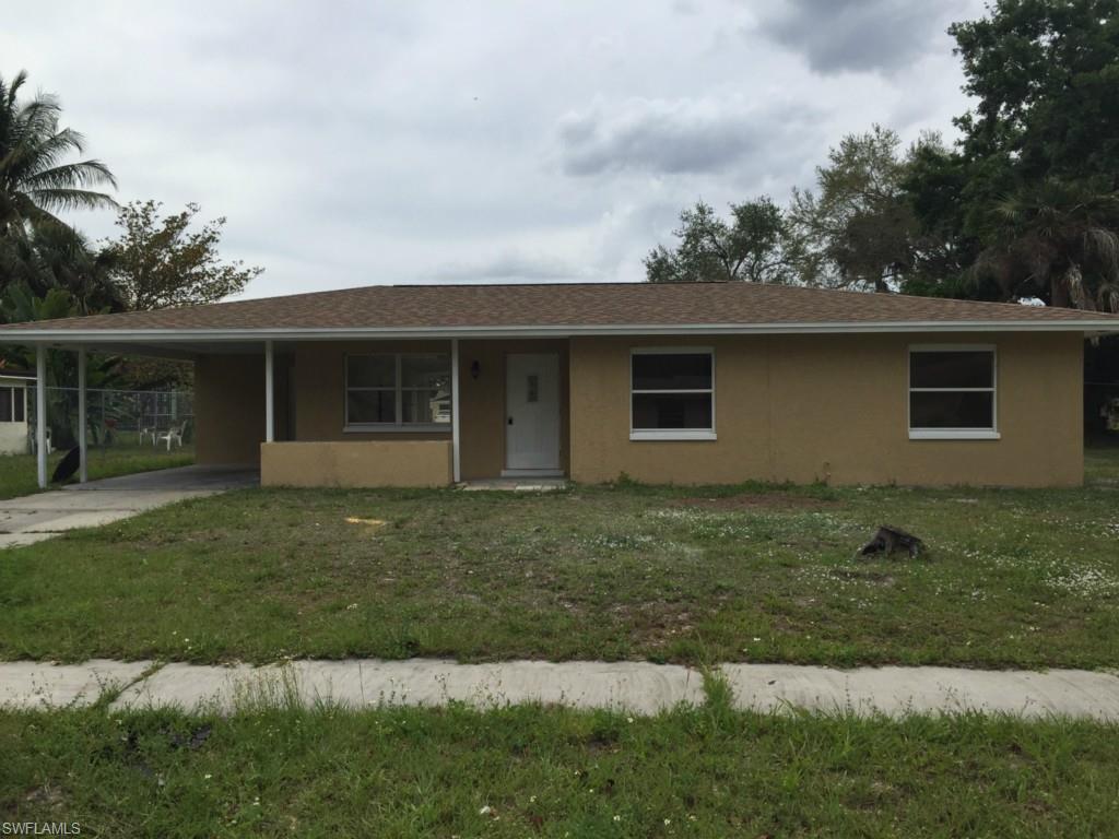 Cozy 3 bedrooms, 2 baths home in Campbell Acres. Freshly painted, tile flooring in kitchen and bathrooms, laminate flooring in living room and bedrooms. Crown molding in main living area. New outside AC unit, new roof, new windows.