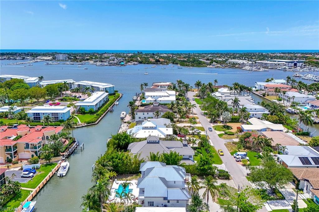 ROYAL HARBOR - Residential