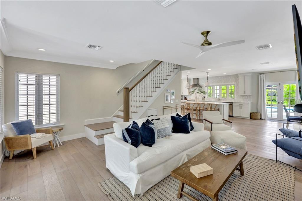 ROYAL HARBOR - Residential