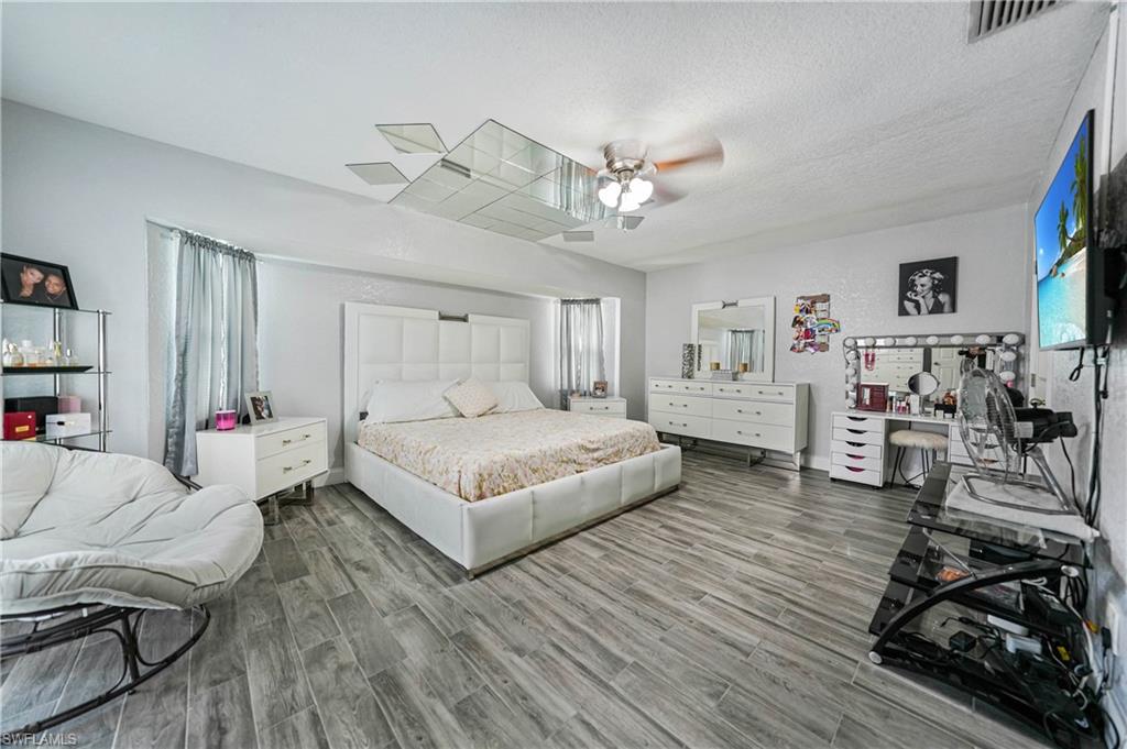 PORT CHARLOTTE - Residential