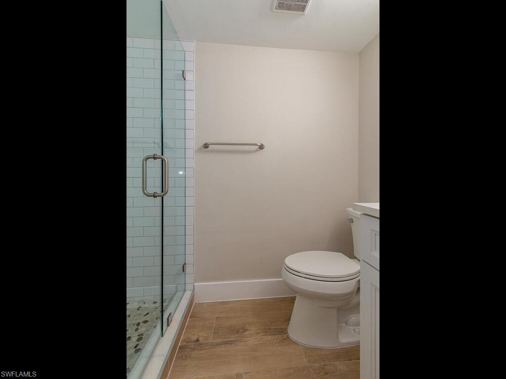 HIGH POINT COUNTRY CLUB - Residential Lease