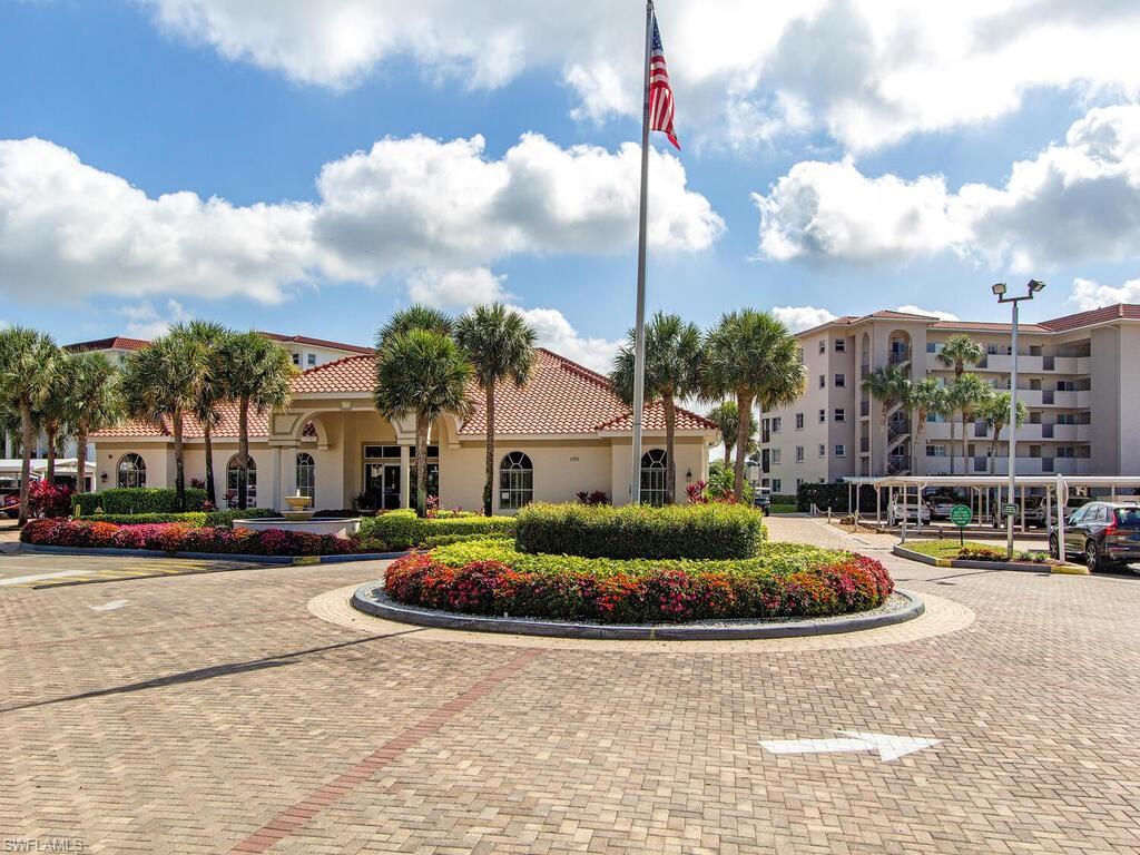 HIGH POINT COUNTRY CLUB - Residential Lease