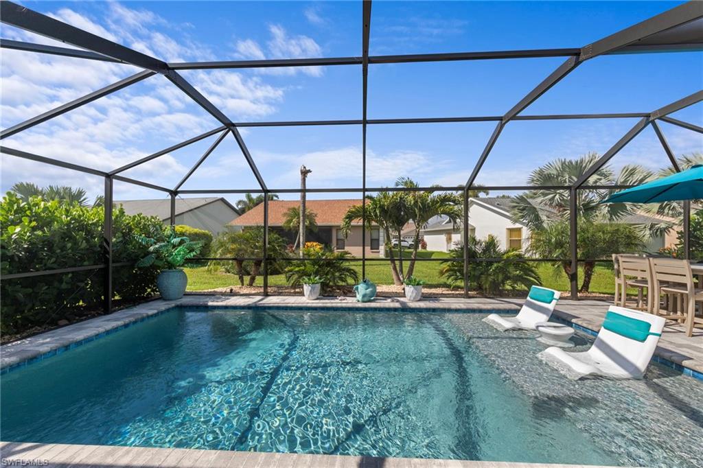 SABAL SPRINGS GOLF AND RACQUET CLUB - Residential