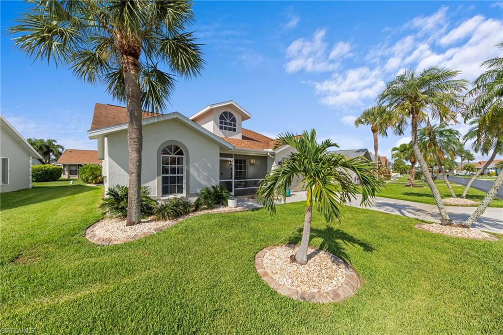 SABAL SPRINGS GOLF AND RACQUET CLUB - Residential