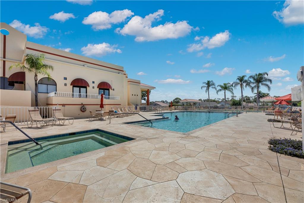 SABAL SPRINGS GOLF AND RACQUET CLUB - Residential