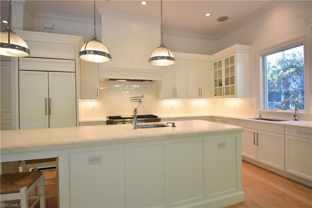 OLDE NAPLES - Residential