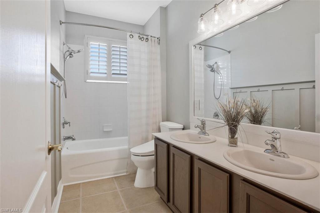BEVERLY HILLS - Residential