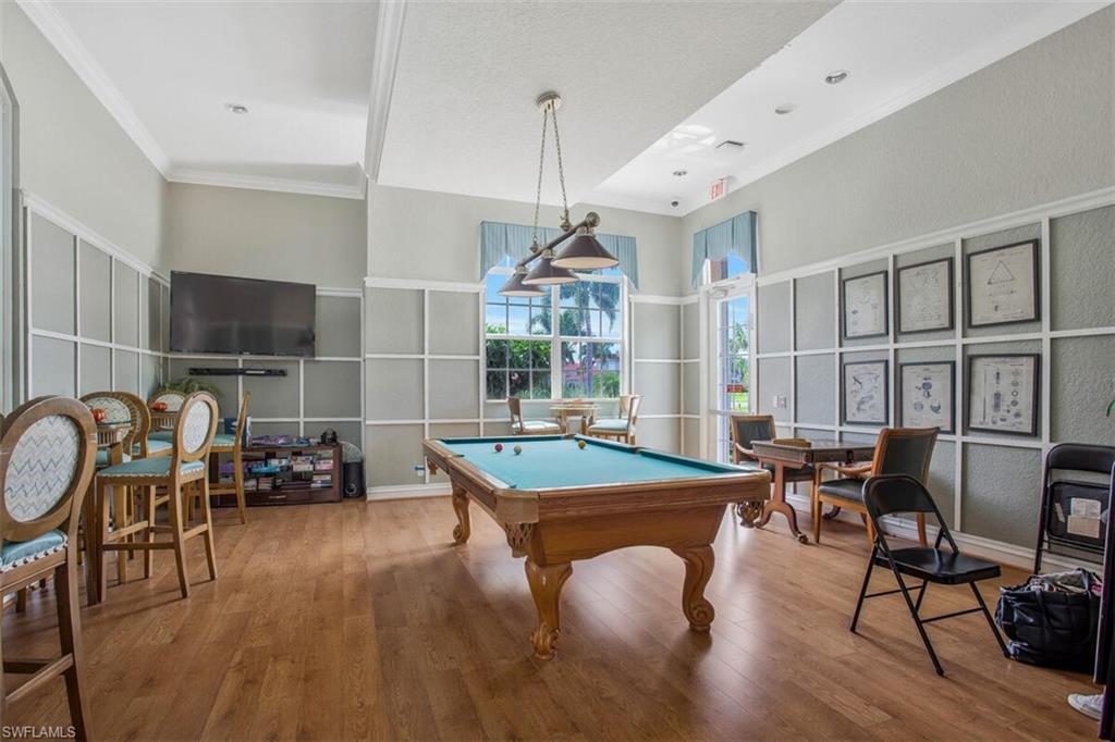 BEVERLY HILLS - Residential