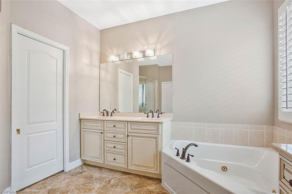 BEVERLY HILLS - Residential