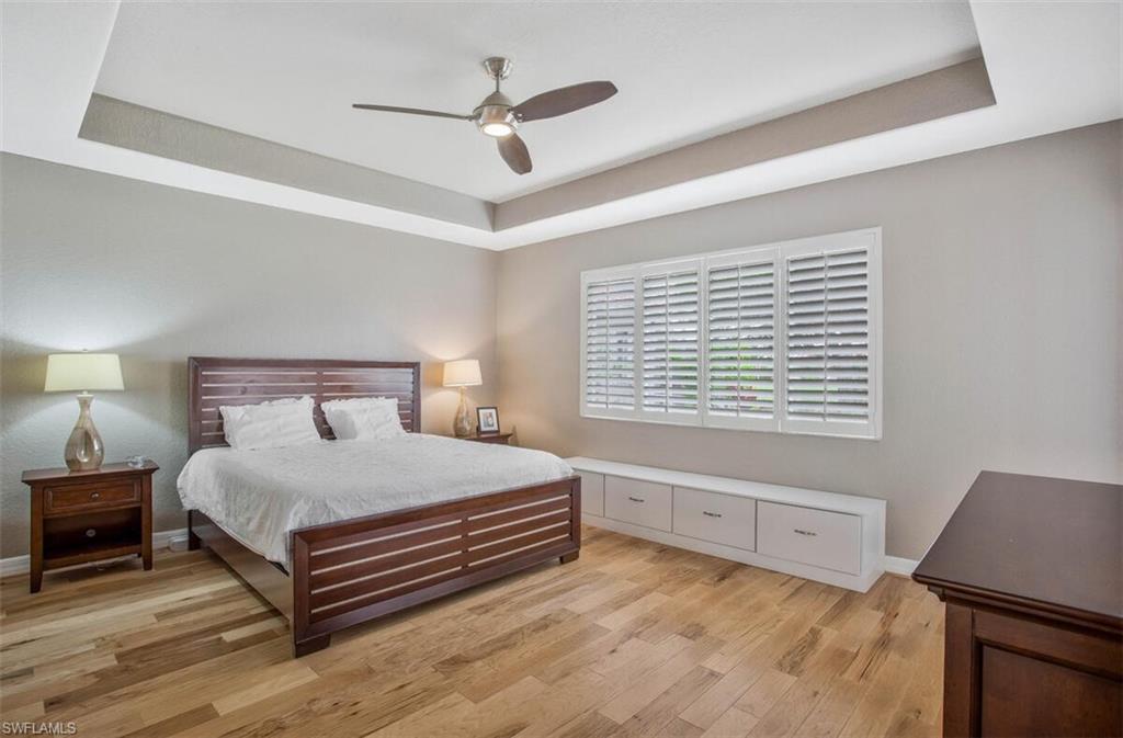 BEVERLY HILLS - Residential
