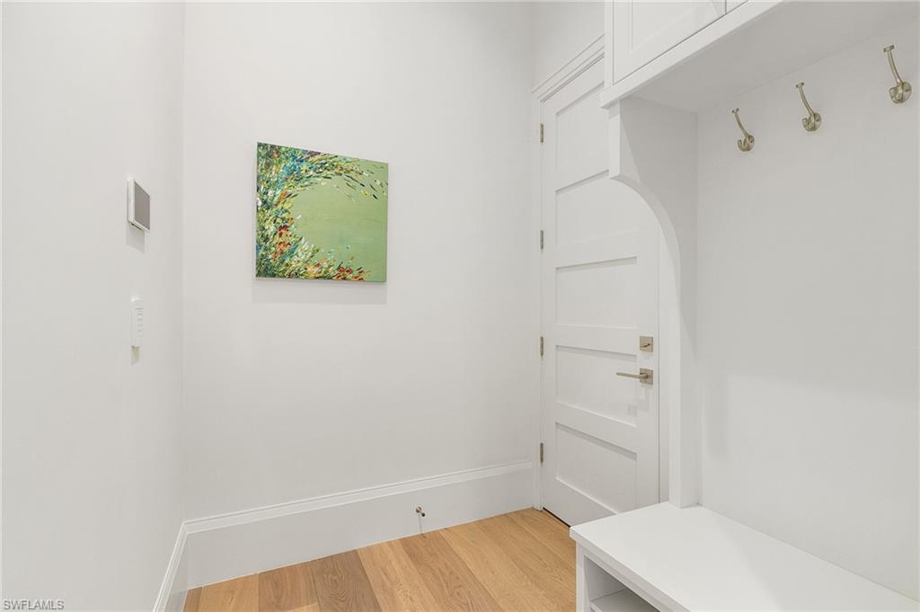 PARK SHORE - Residential