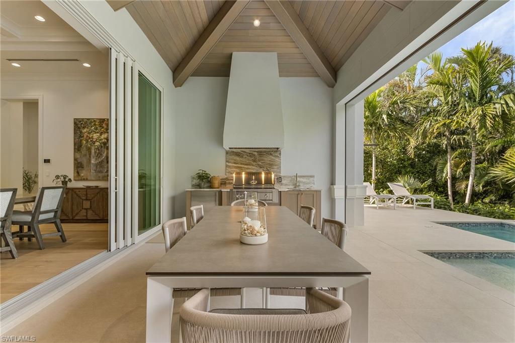 PARK SHORE - Residential