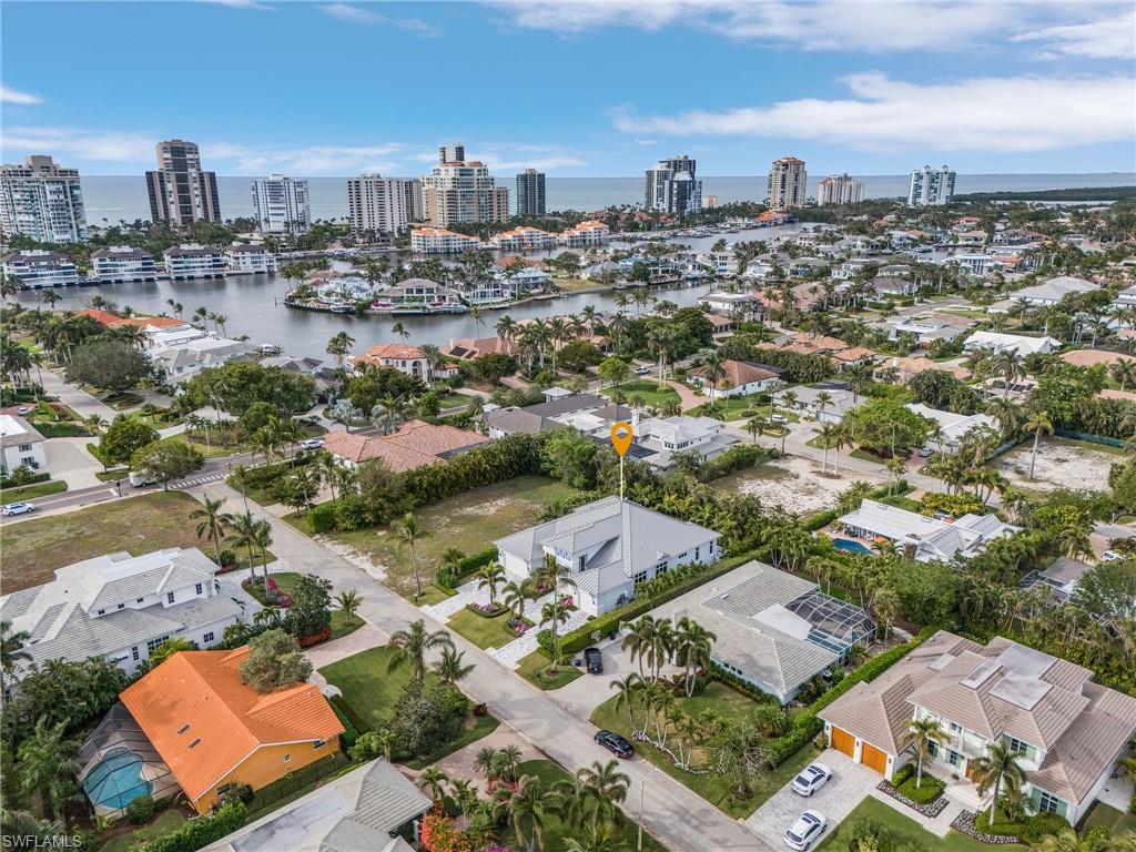 PARK SHORE - Residential