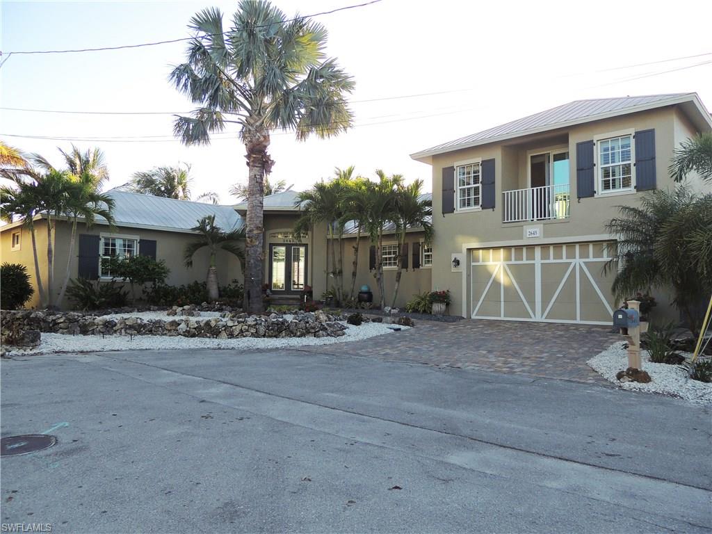 ISLAND SHORES - Residential
