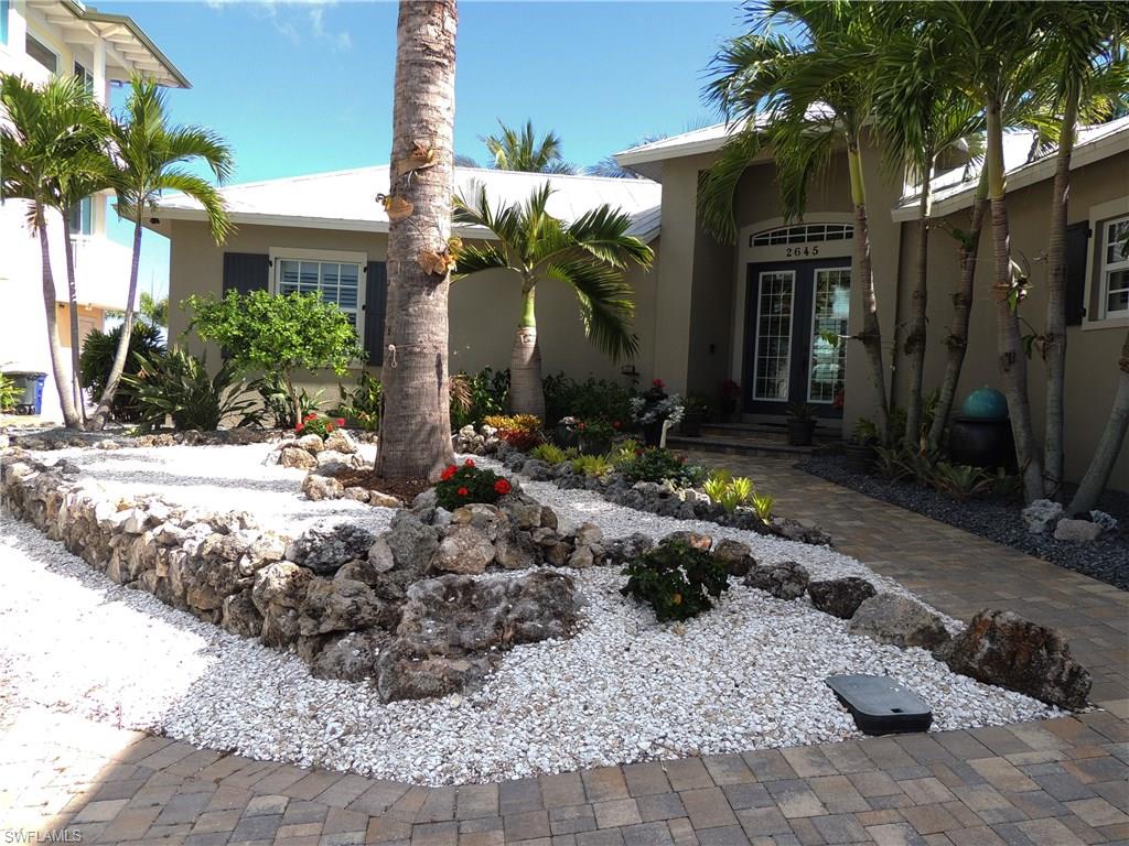 ISLAND SHORES - Residential