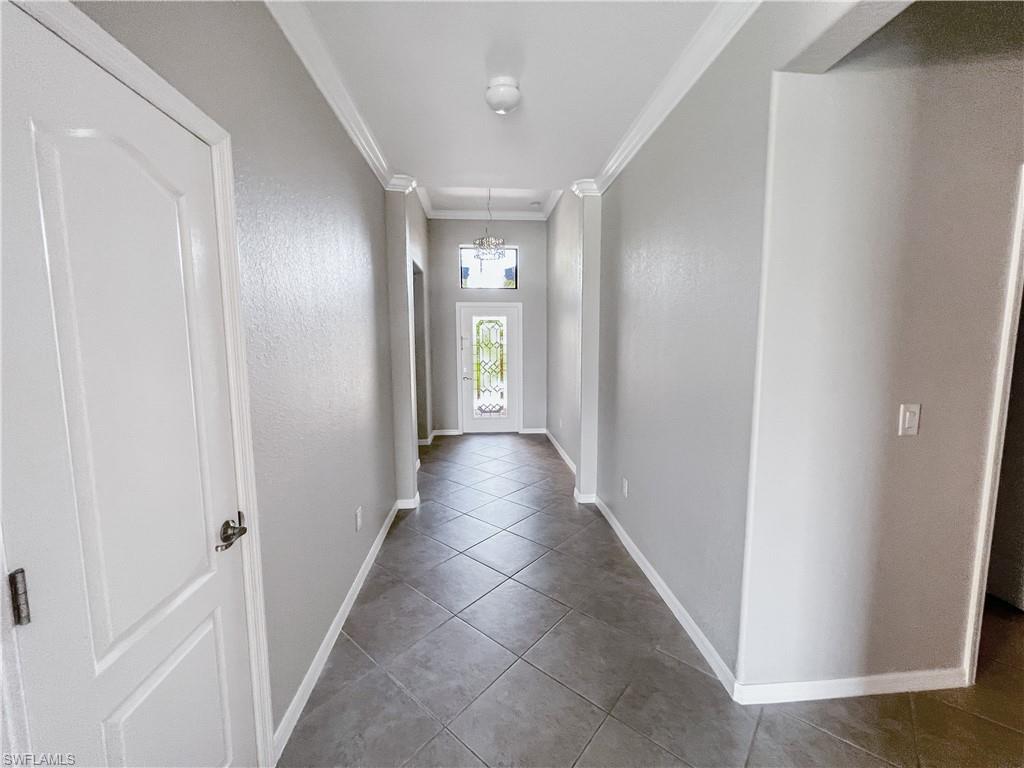 PROMENADE WEST - Residential Lease