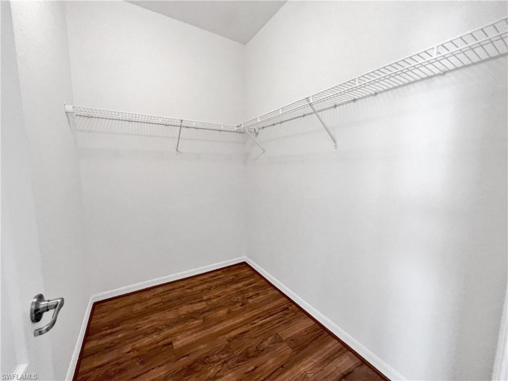 PROMENADE WEST - Residential Lease
