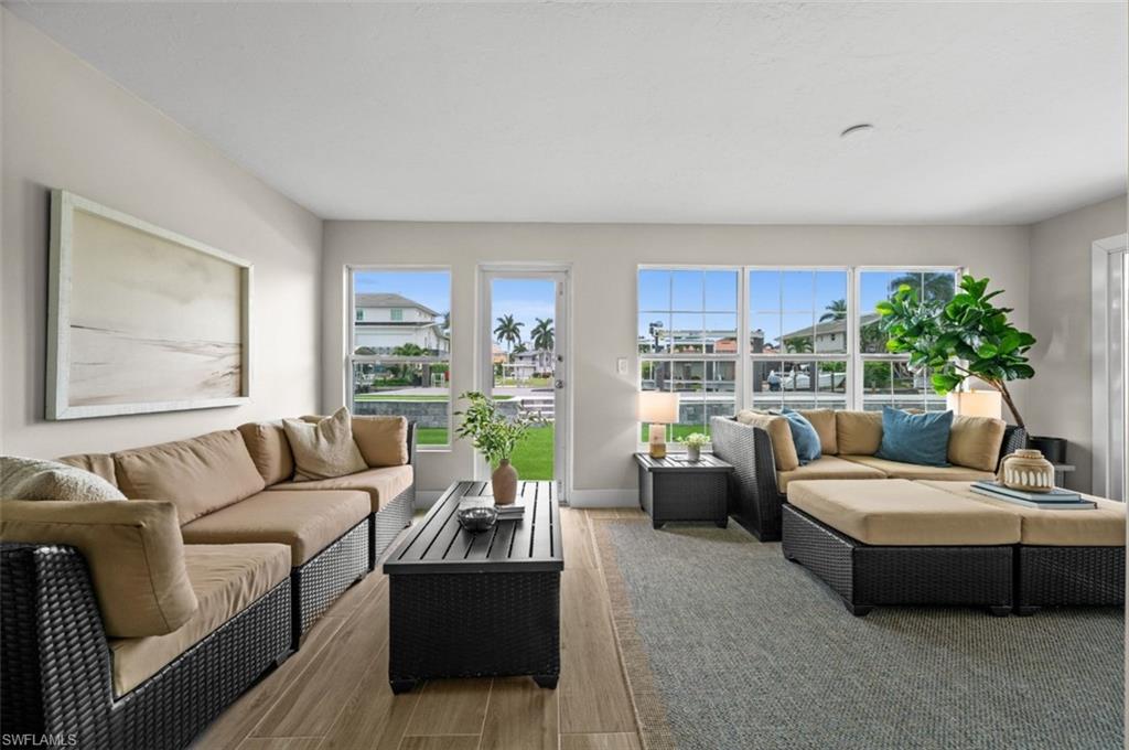 CONNERS - Residential