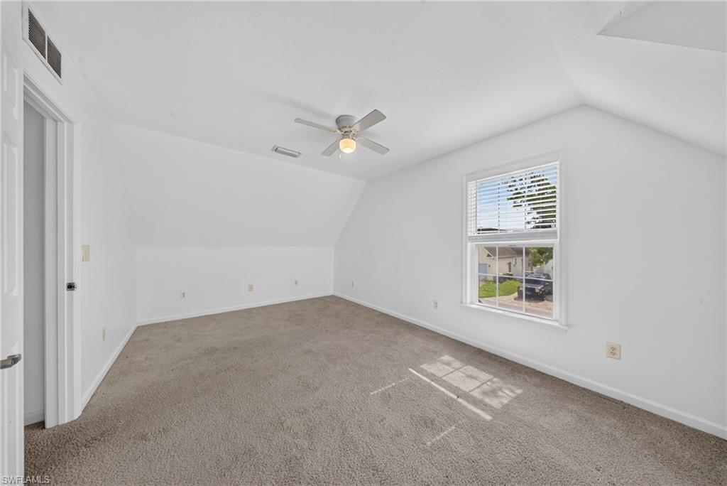 LEAWOOD LAKES - Residential Lease