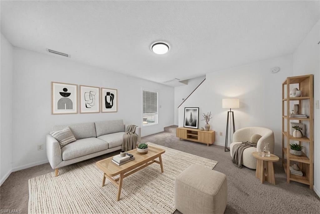 LEAWOOD LAKES - Residential Lease