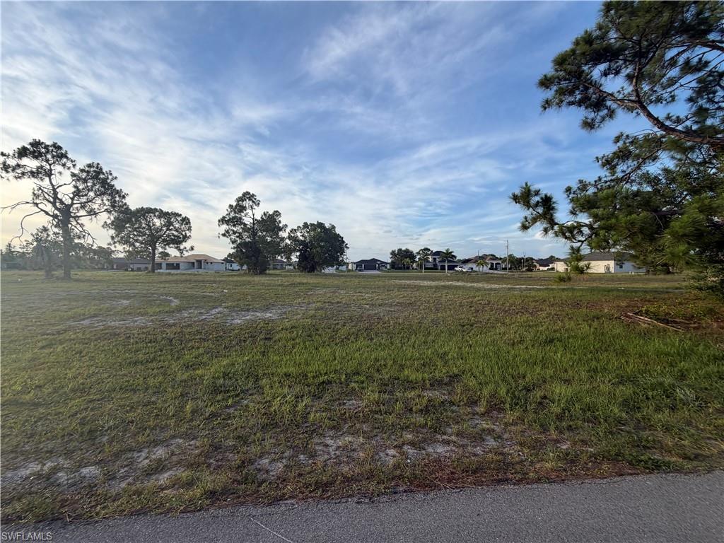 CAPE CORAL - Land