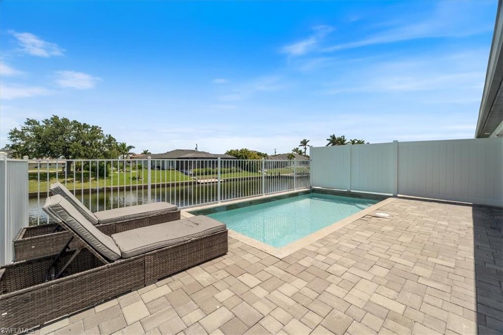 CAPE CORAL - Residential Income