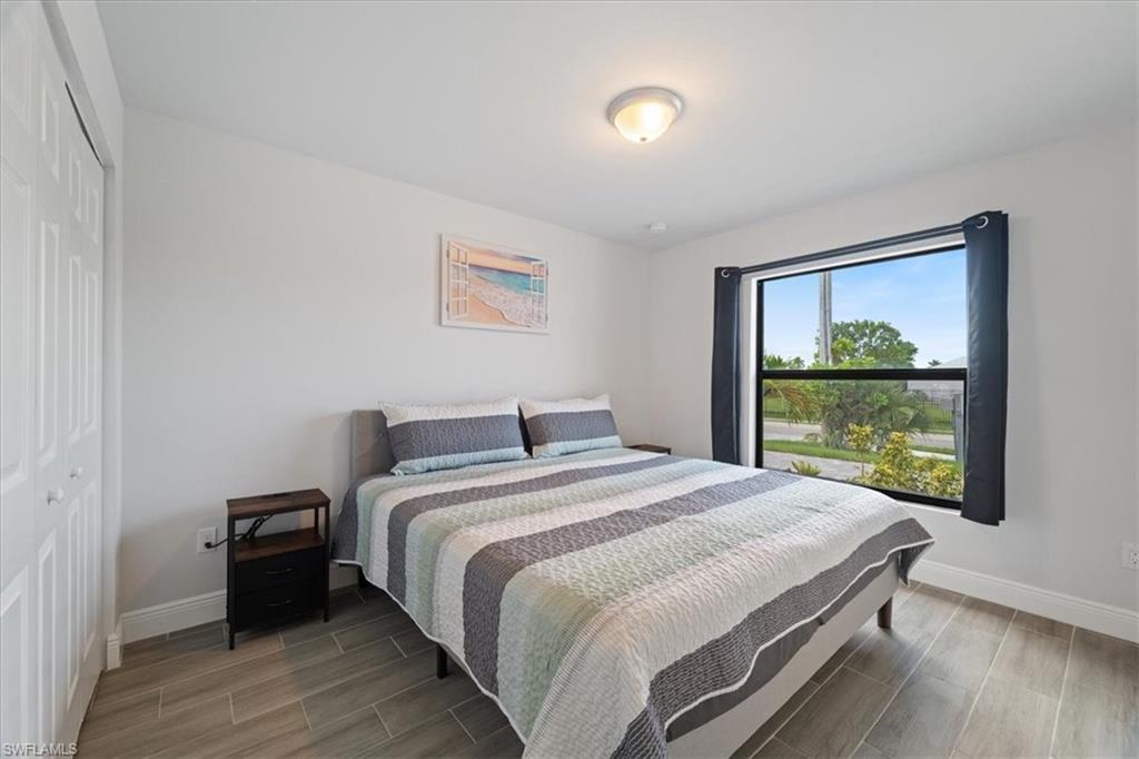 CAPE CORAL - Residential Income