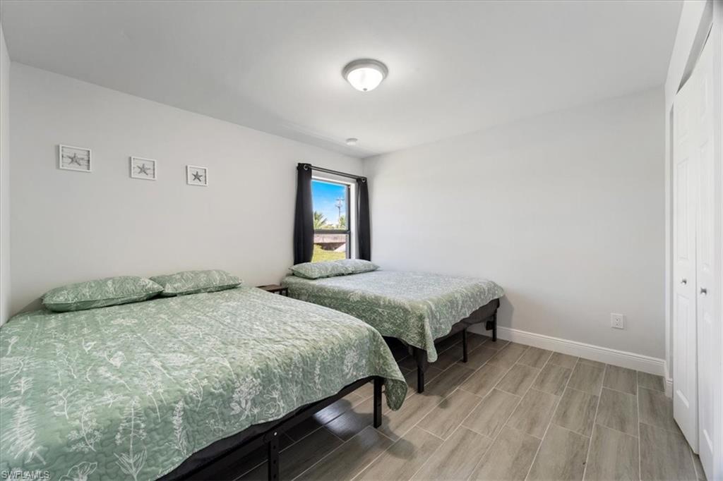 CAPE CORAL - Residential Income