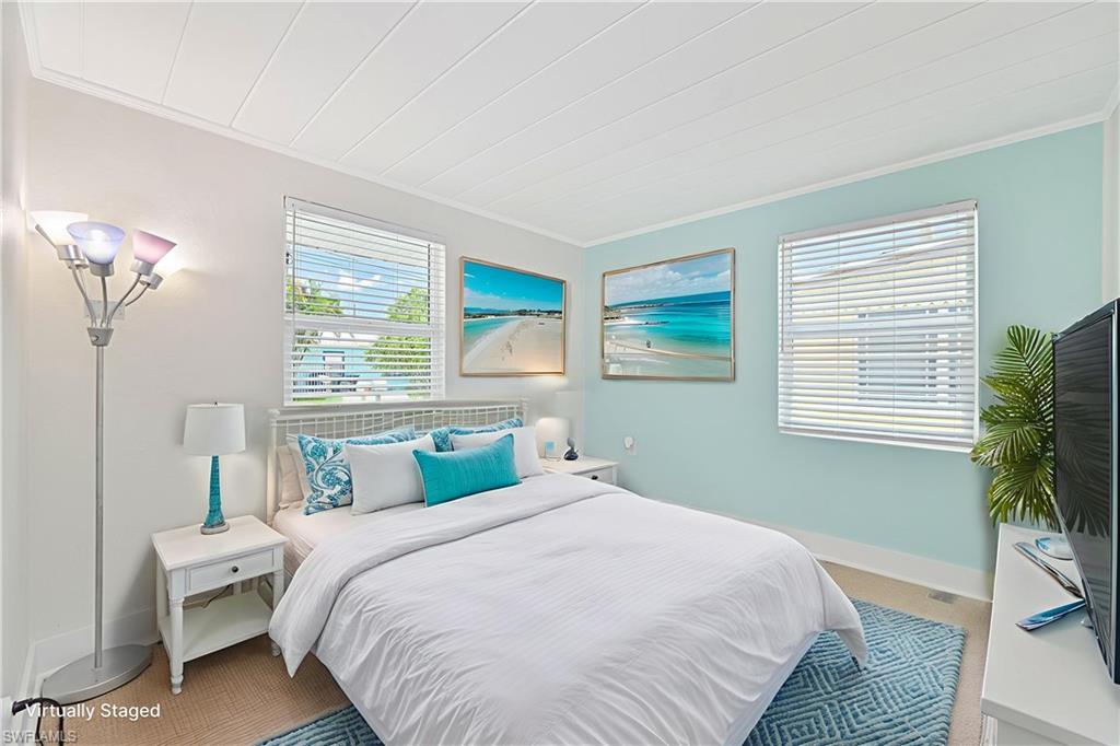 ISLAND HARBORS - Residential