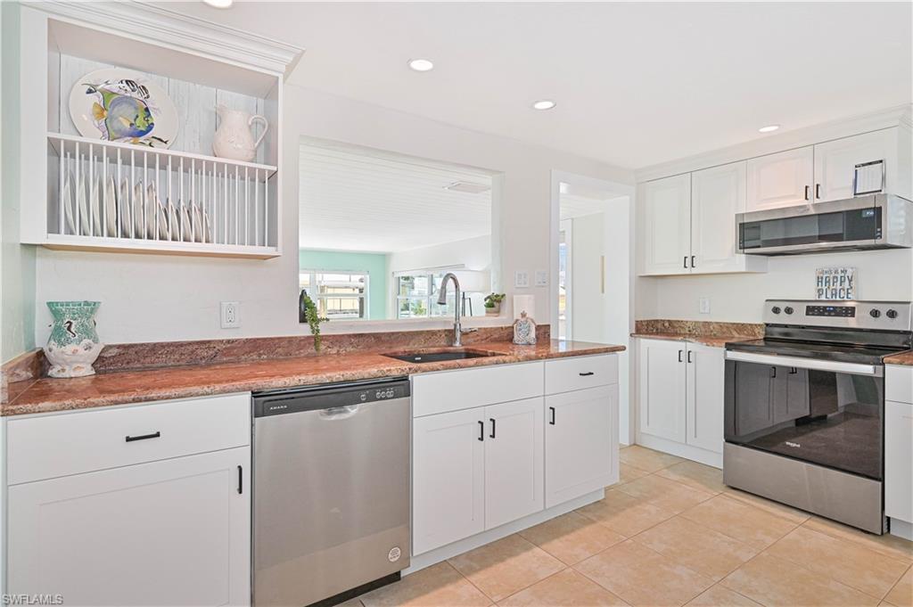 ISLAND HARBORS - Residential