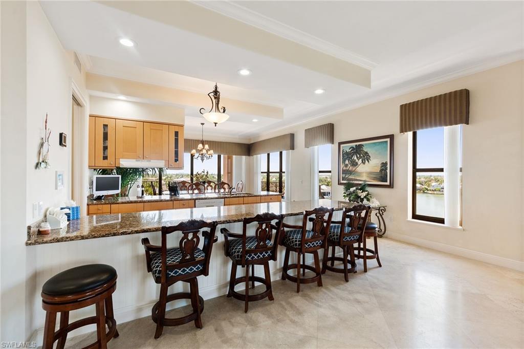 VANDERBILT BEACHCOMBER - Residential Lease