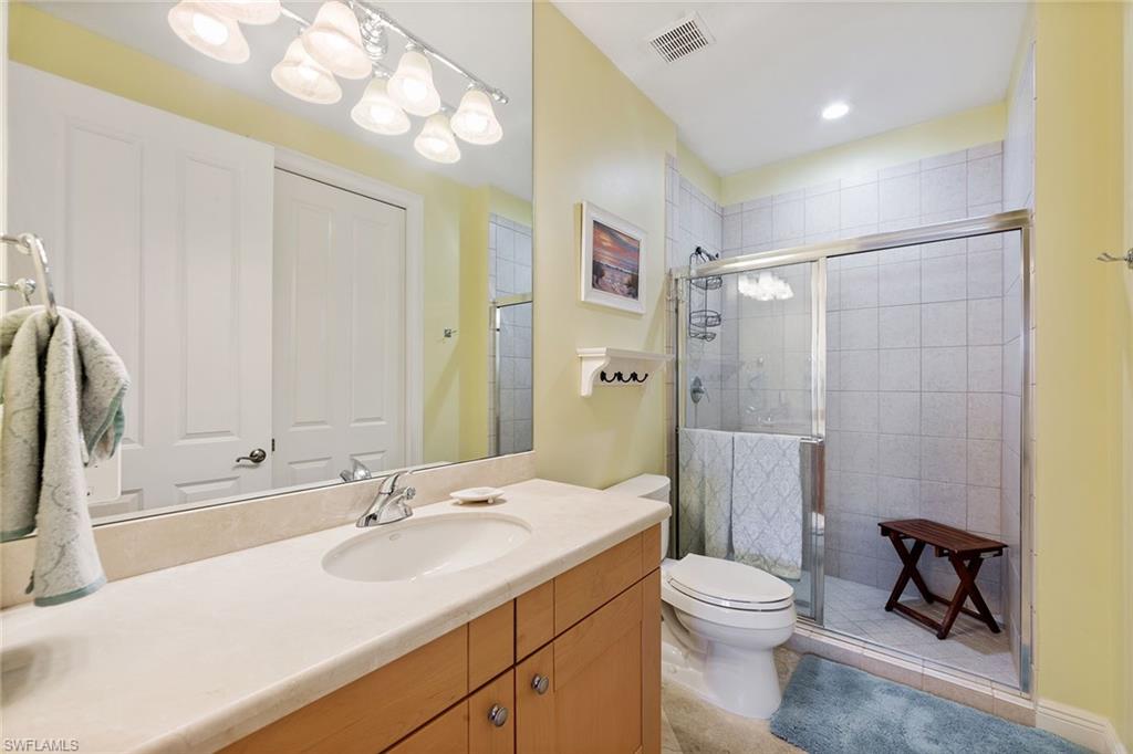 VANDERBILT BEACHCOMBER - Residential Lease