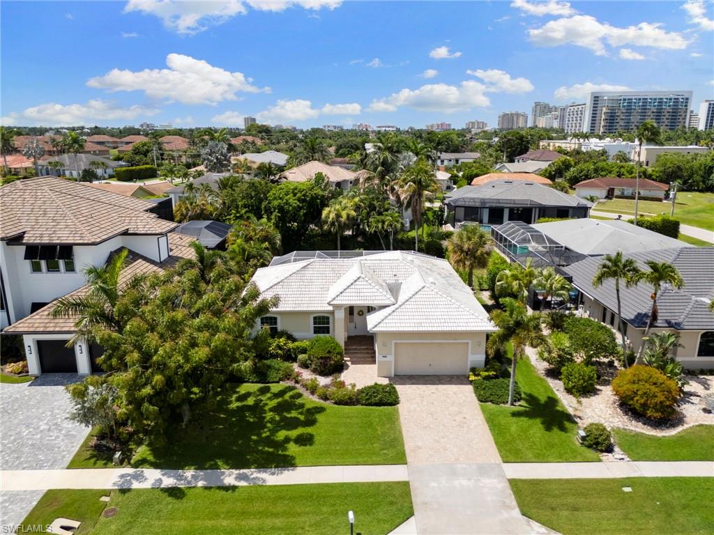 MARCO BEACH - Residential