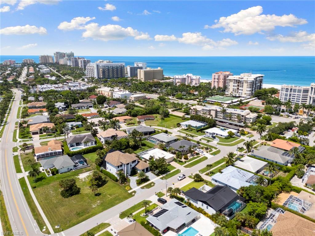MARCO BEACH - Residential