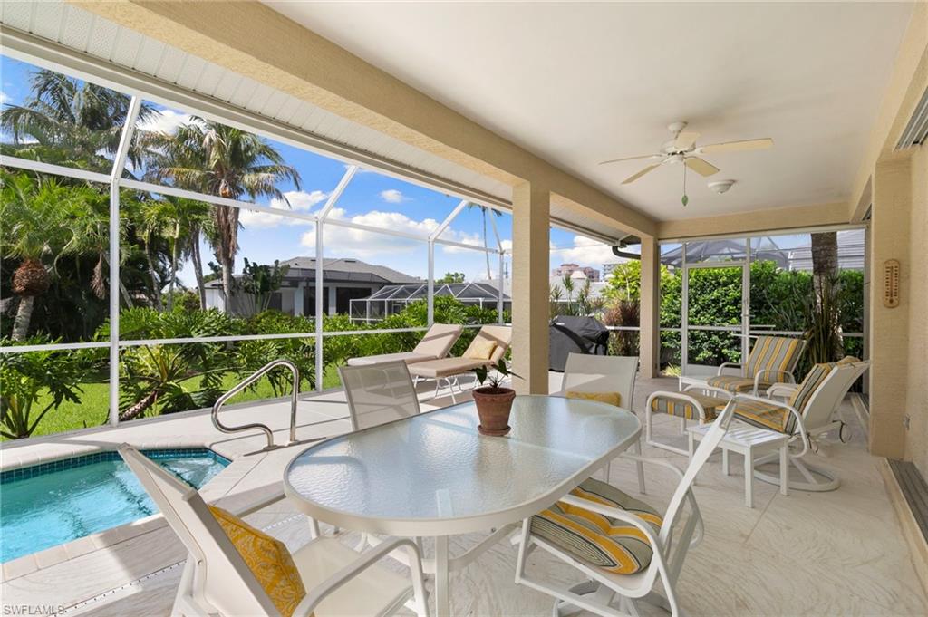 MARCO BEACH - Residential