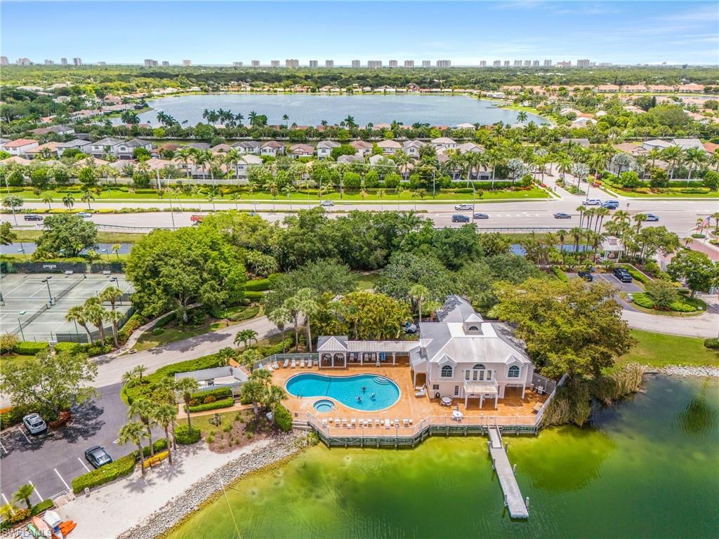 LAKESIDE GARDENS - Residential
