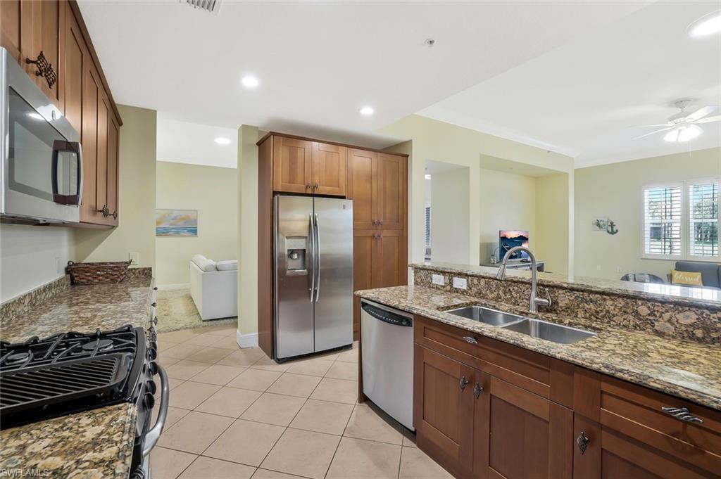 VARENNA - Residential Lease