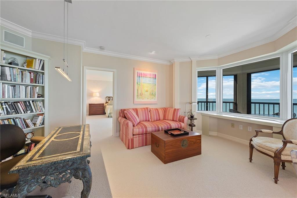 CARLYSLE AT BAY COLONY - Residential