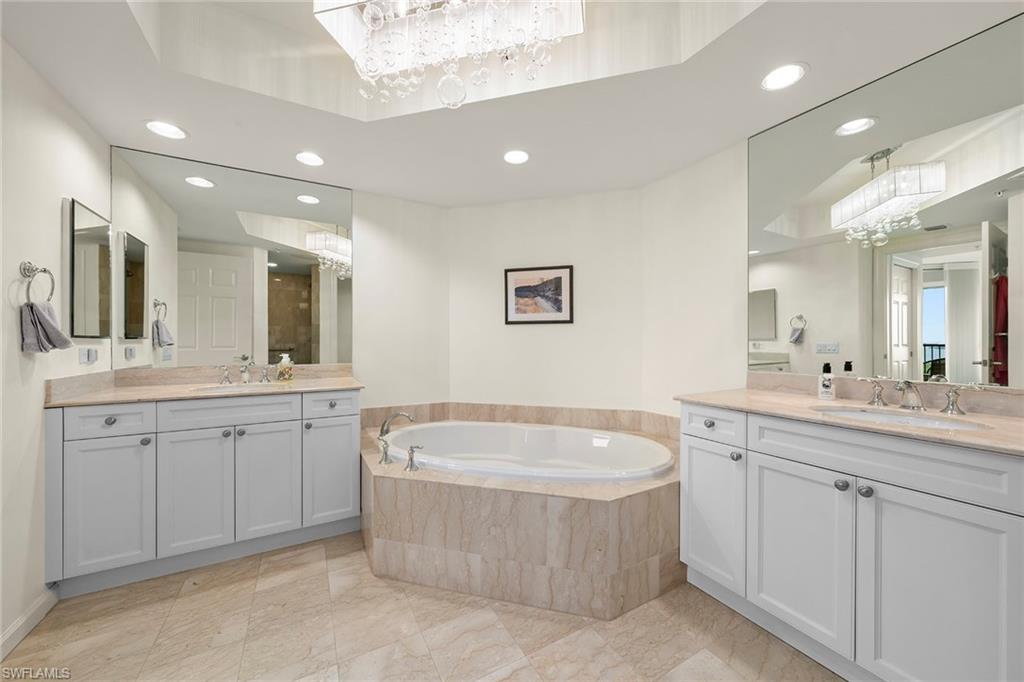 NAVONA AT THE COLONY - Residential