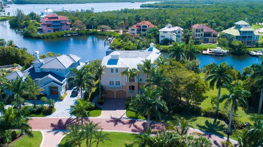 SOUTHPORT ON THE BAY - Residential