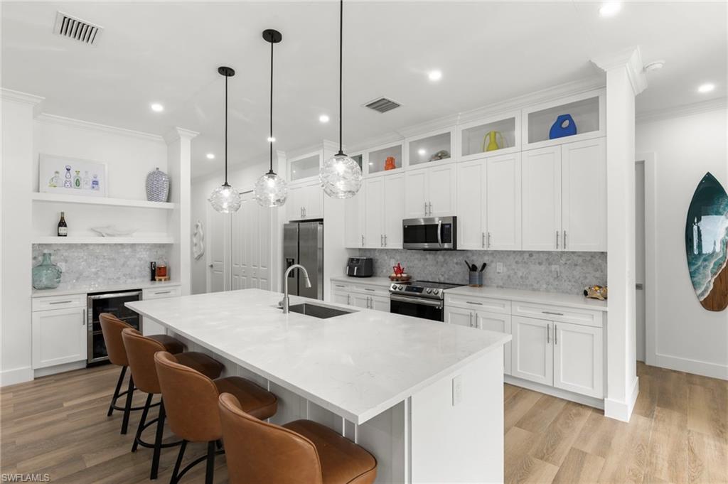GOLDEN GATE ESTATES - Residential