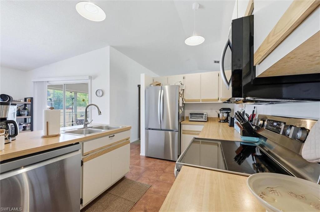 PORT CHARLOTTE - Residential